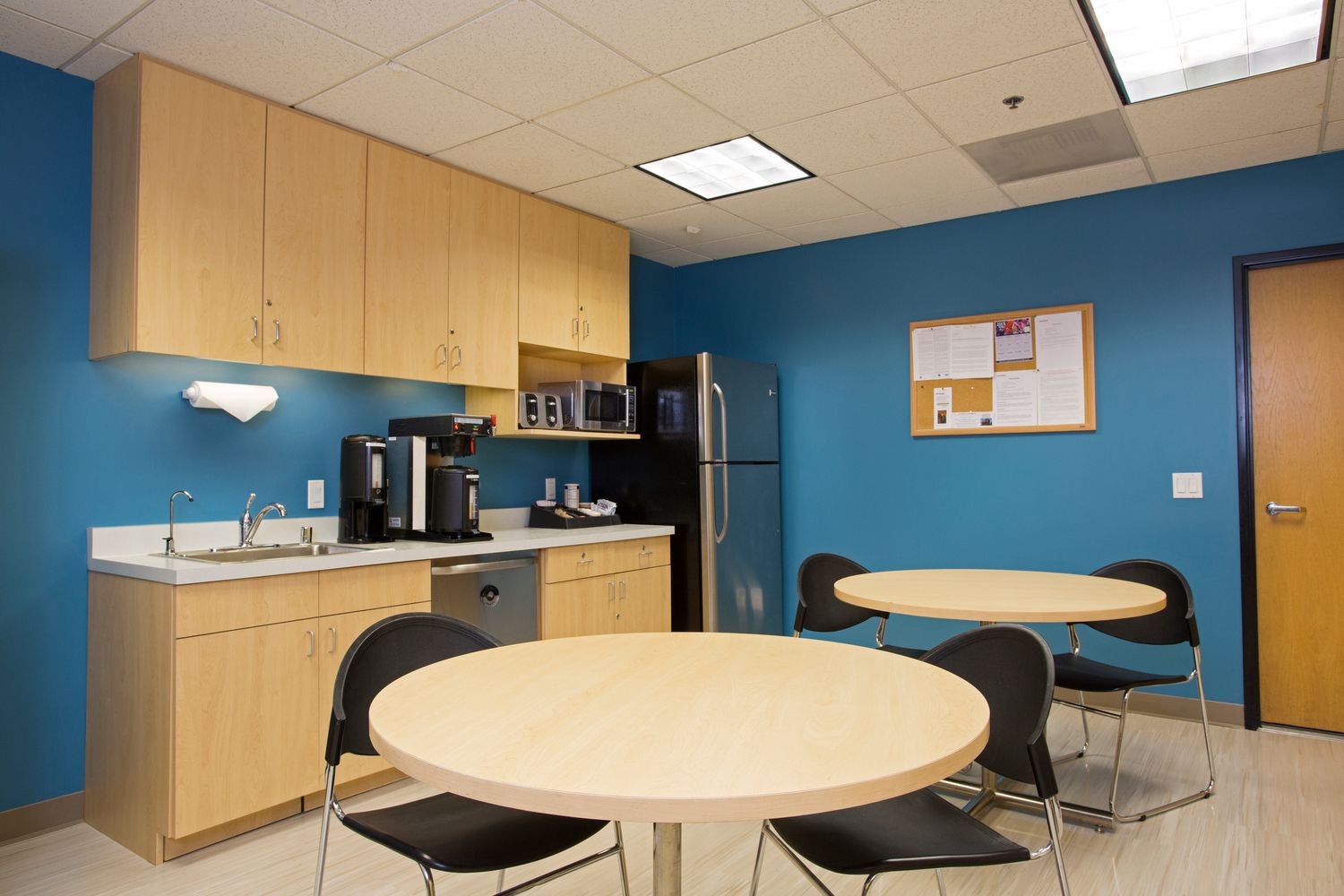 Marina Towers: 4640 Admiralty Way, Marina del Rey, CA 90292